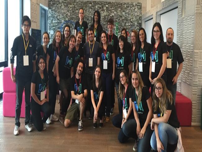 Google quer despertar interesse de mulheres por tecnologia