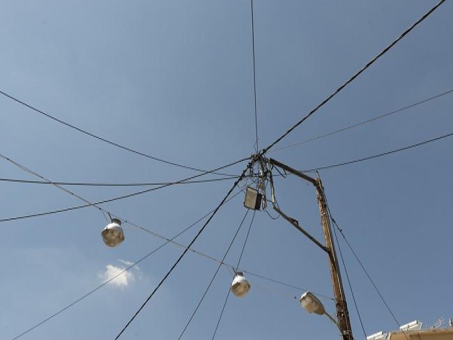 Anatel e Aneel aprovam resolução sobre compartilhamento de postes