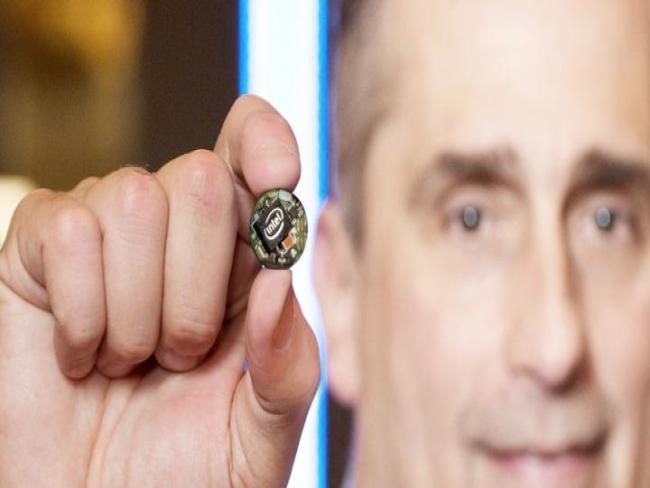 Intel impulsiona estratégia para wearables com chip do tamanho de um botão