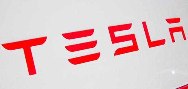 Tesla compra negócio de economia solar por US$ 2