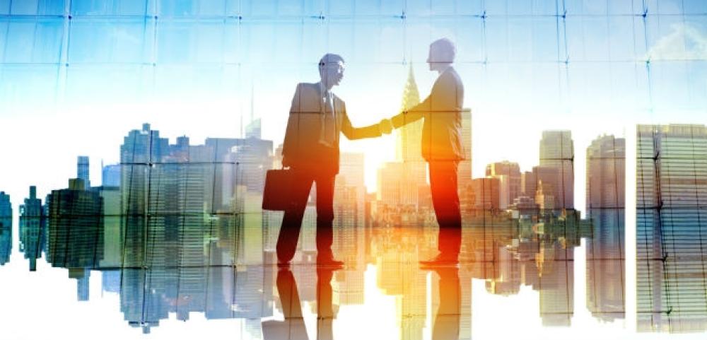 Micro Focus compra Serena