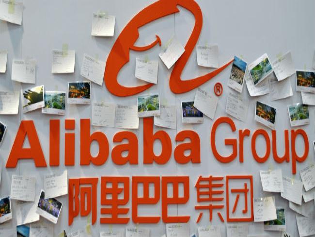 Alibaba adquire 20% da varejista chinesa Suning por US$ 4