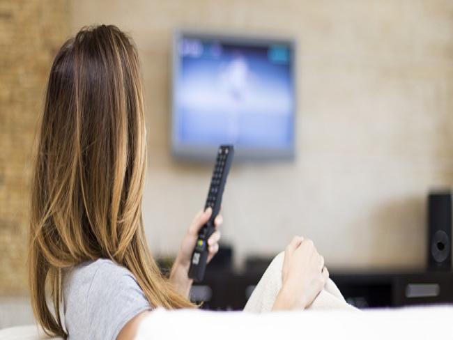 Assinaturas de TV paga caíram no Brasil desde o início do ano