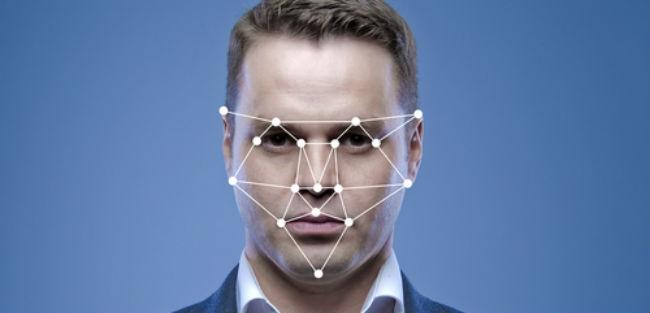 Facebook é acusado de recolher dados biométricos ilegalmente