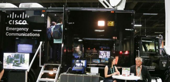 Como a Cisco contribui para a gestão de crise em casos de desastres usando tecnologia de ponta