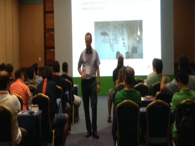 Design Thinking contribui para o desenvolvimento novos modelos de negócios