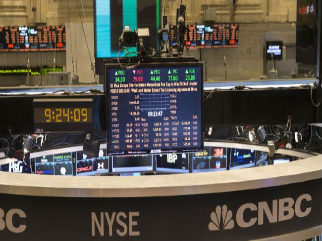 Falha no sistema faz bolsa de valores de NY suspender transações temporariamente