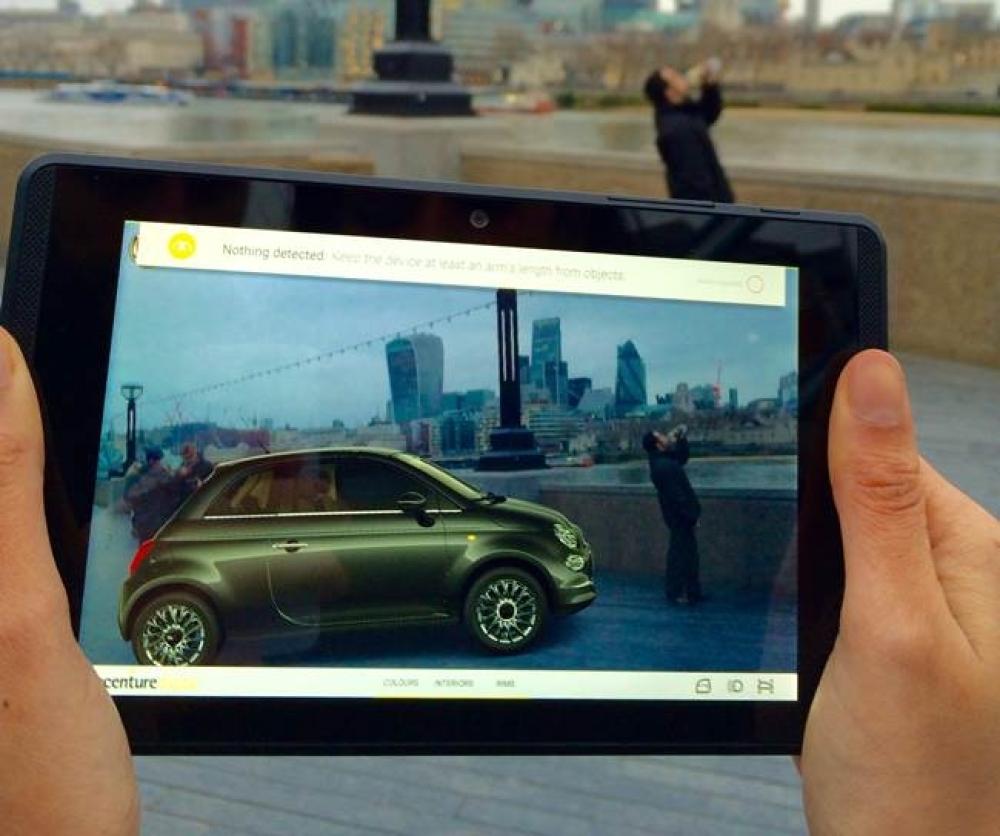 Fiat Chrysler vai vender carro com tecnologia de realidade aumentada