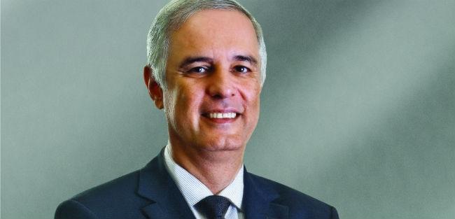 Com bandeira “redes à prova de futuro”