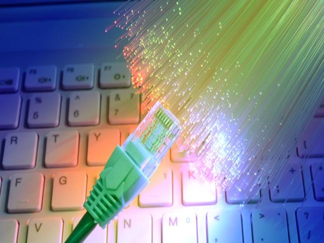 Google vai conectar Brasil e Uruguai por fibra