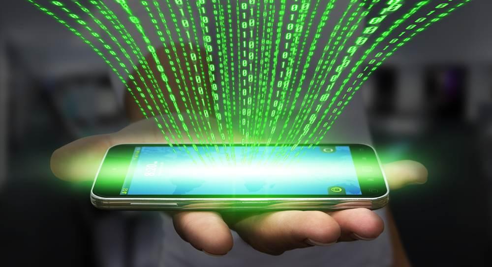 Volume de novos malware para dispositivos móveis triplica em 2015