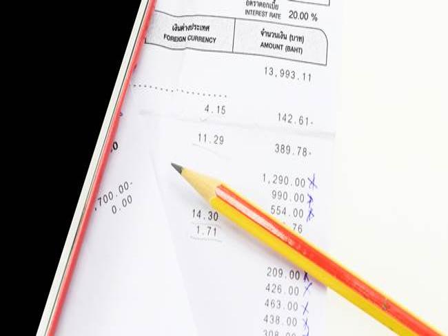 Proteste inicia campanha contra cobrança indevida na conta de celular