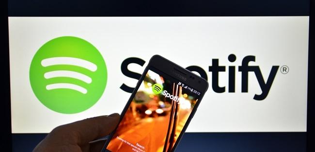 Spotify acusa Apple de conduta anticompetitiva