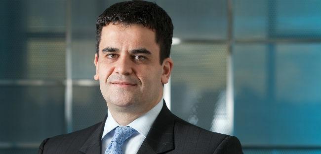 Com mais foco em corporativo