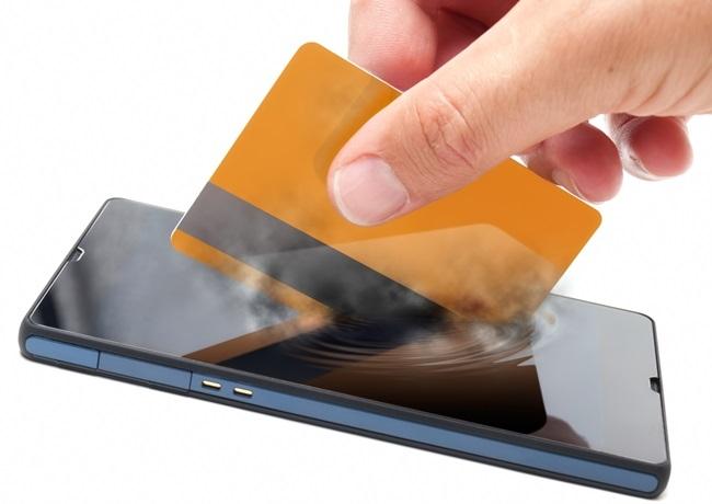 Brasileiro está preocupado com segurança de informações financeiras