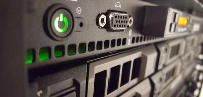 Receita mundial de servidores cai 5