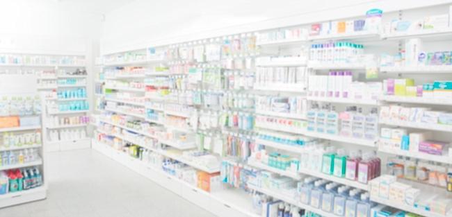 Com sistema de gerenciamento de armazém