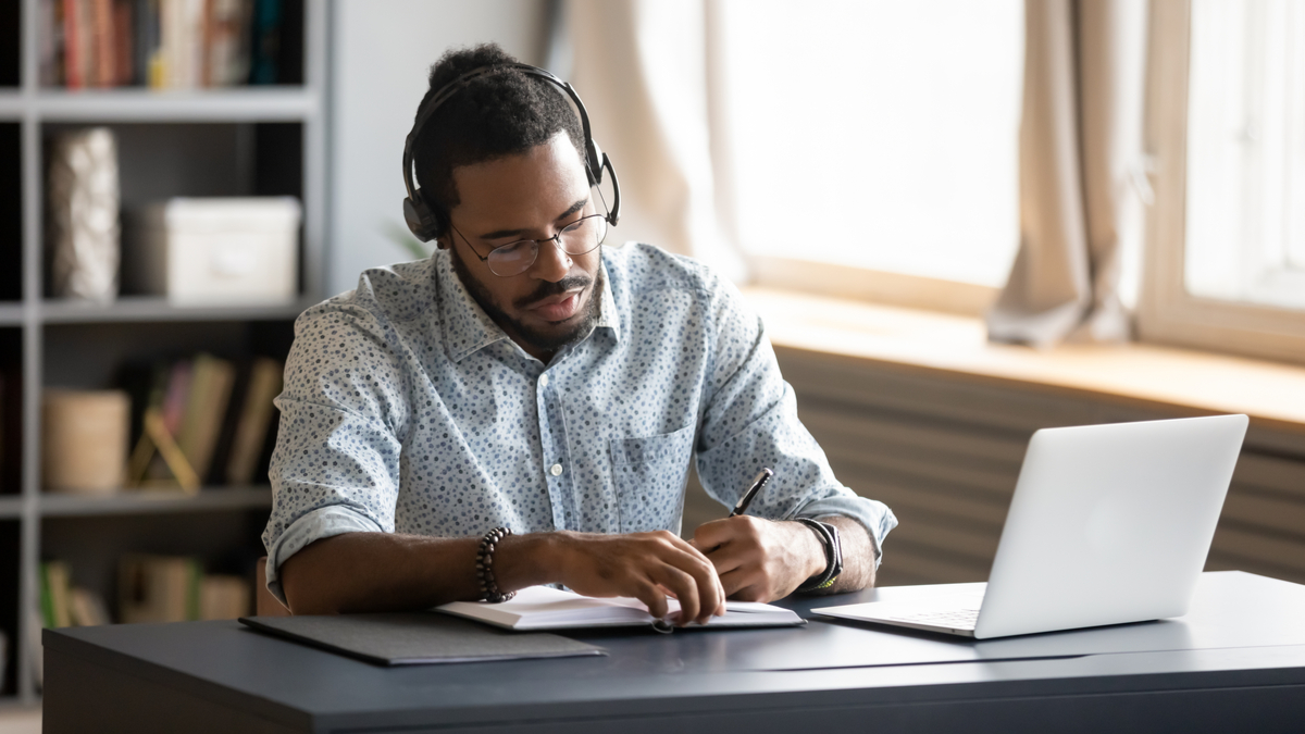 home office, trabalho híbrido