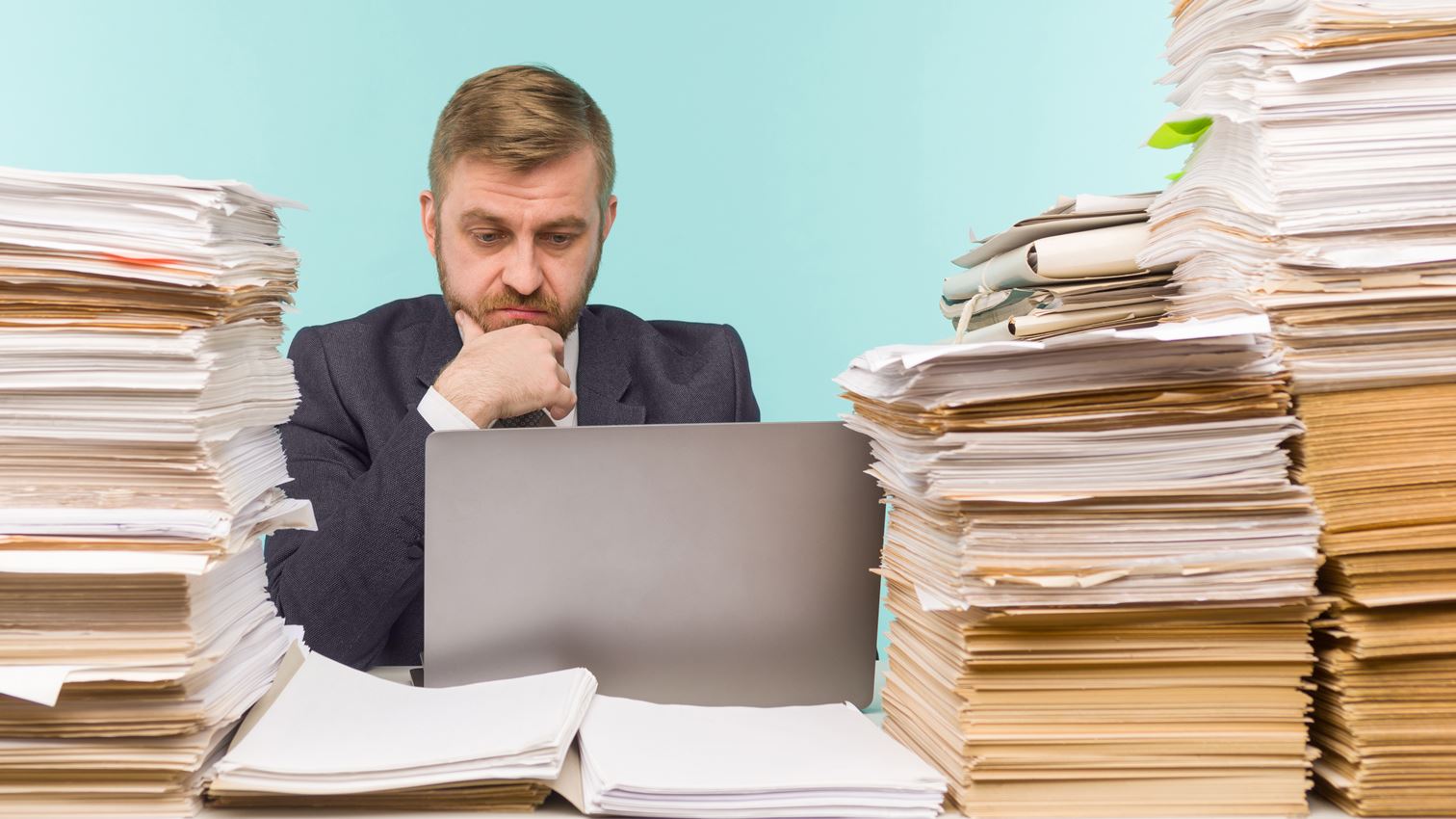 burocracia, papel, improdutivo