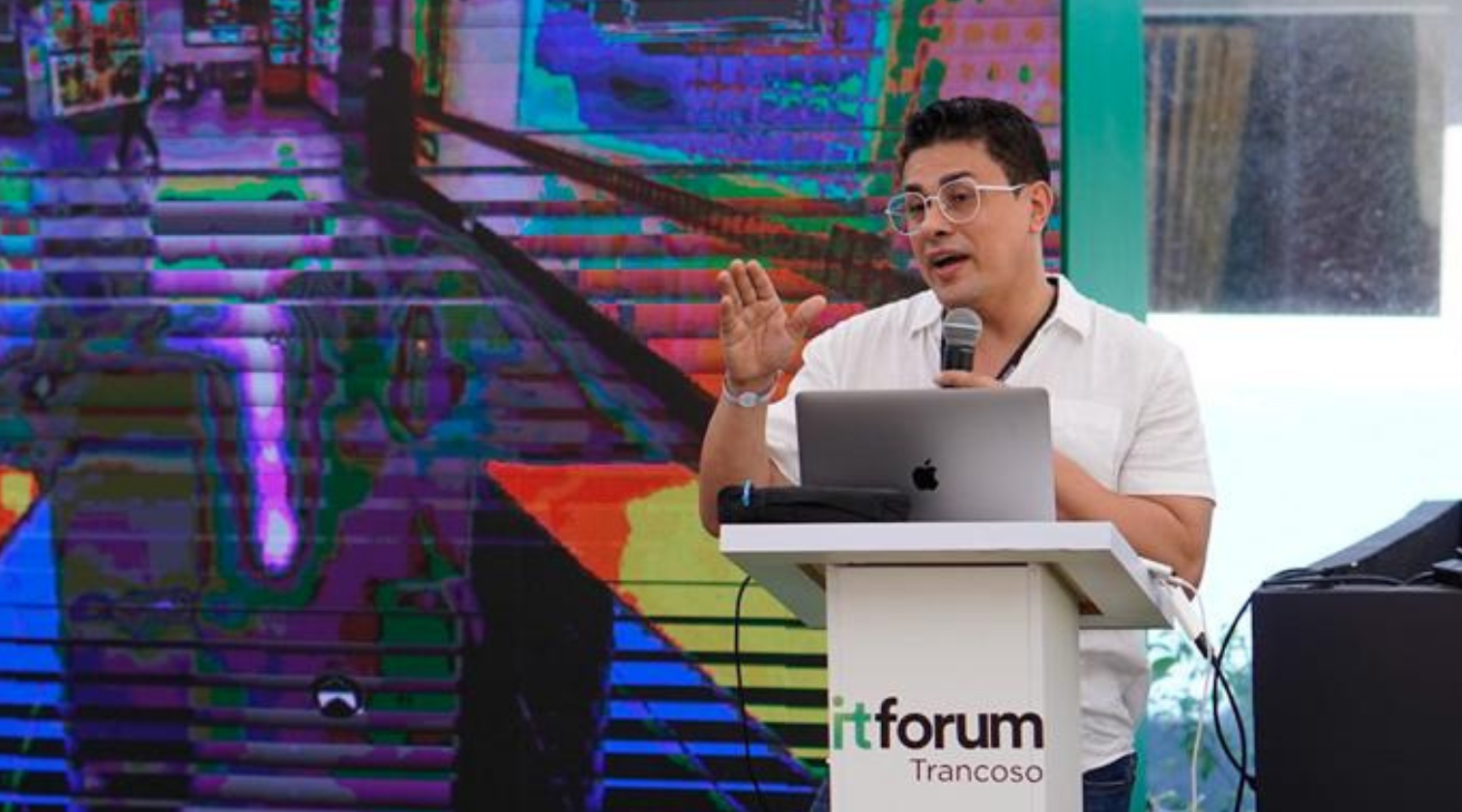 Gil Giardelli, professor