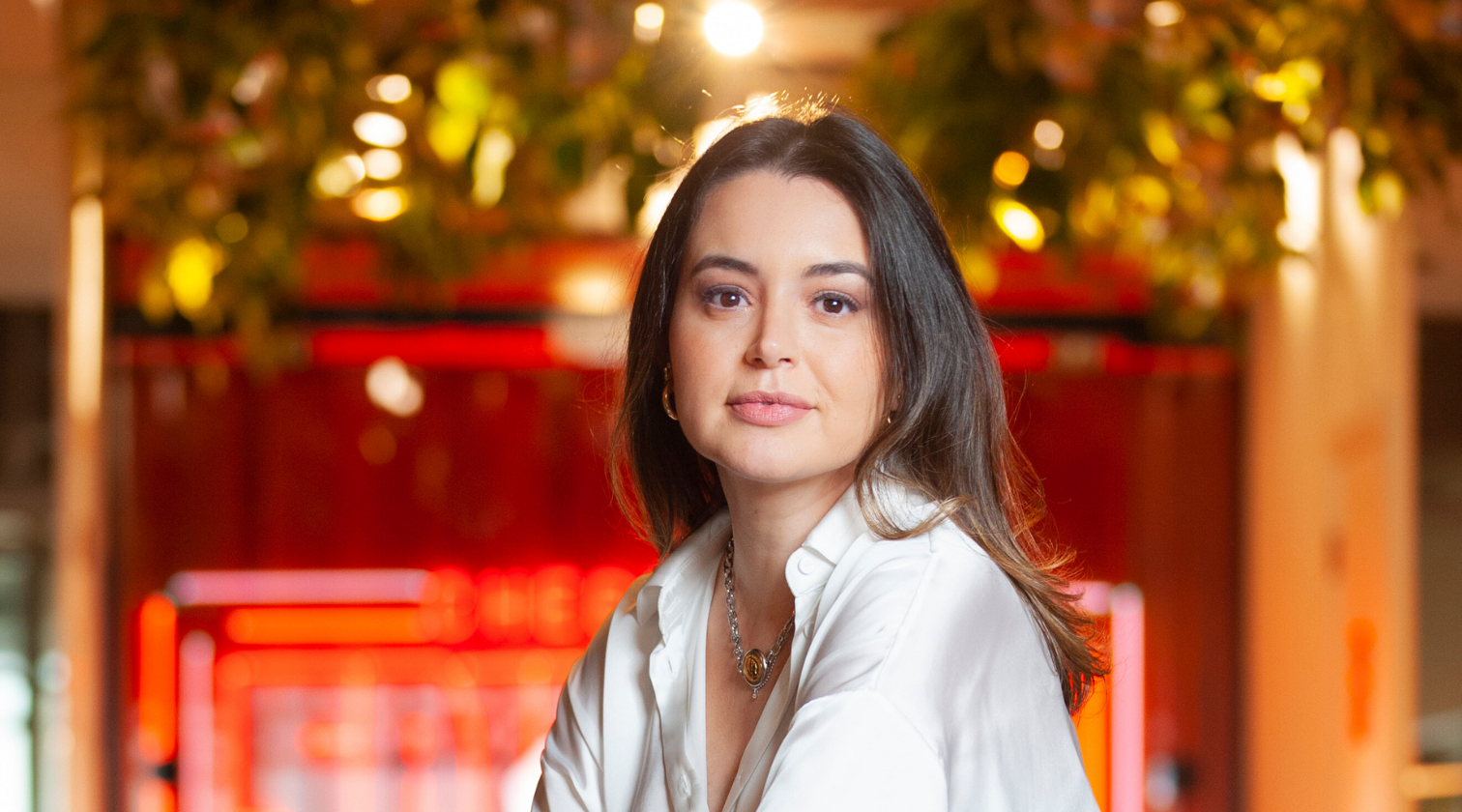 Izabela Anholett, CTO da Exame