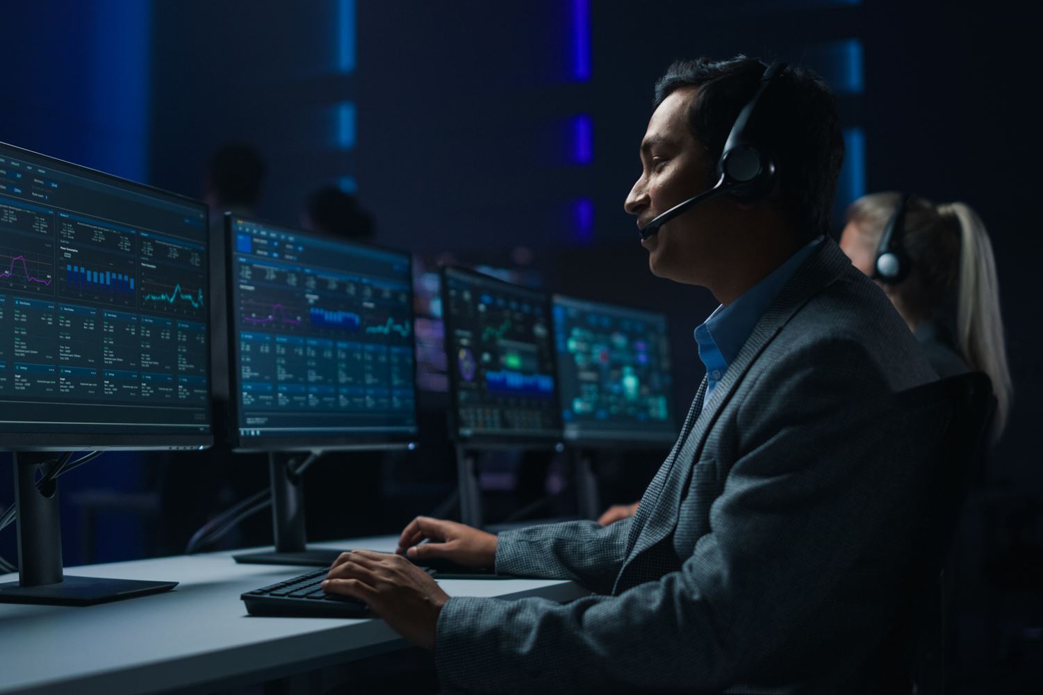 serviços financeiros, bancos, mercado financeiro, bolsa de valores, corretor, corretagem