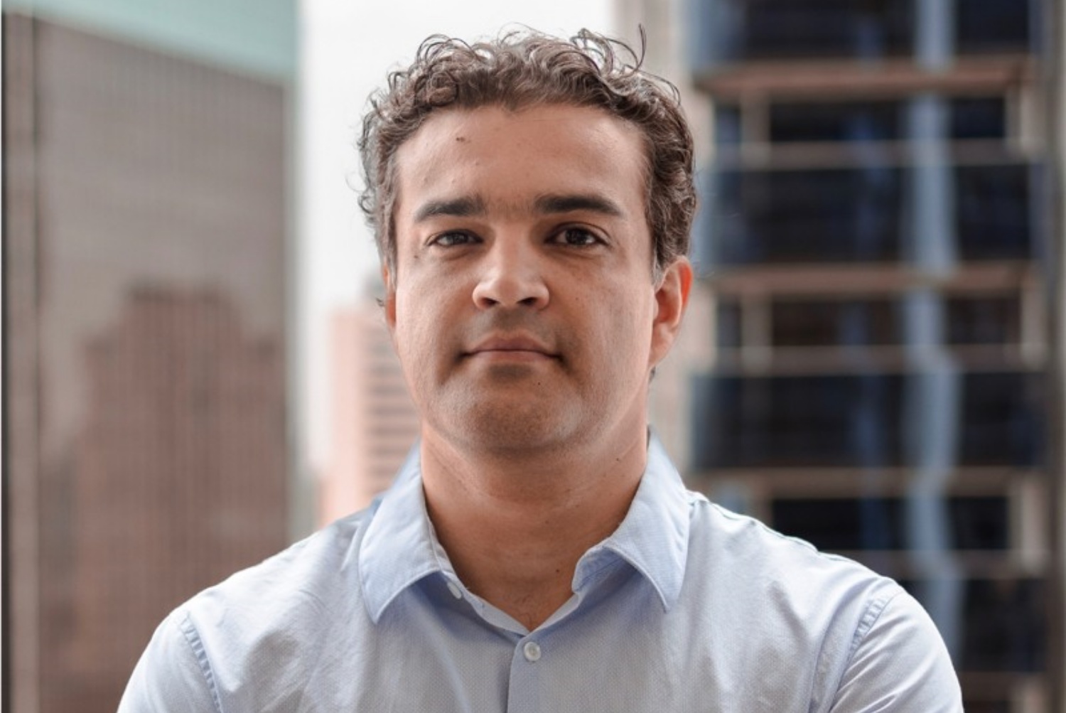 rodrigo xavier, v8.tech