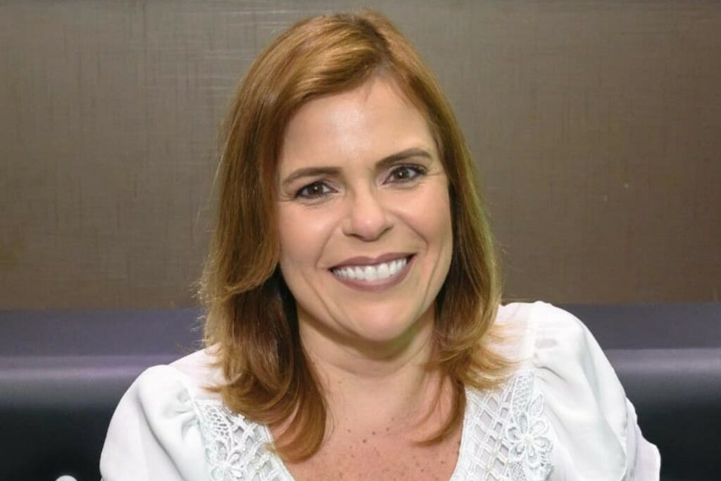 Alessandra Khoury Costa Cask