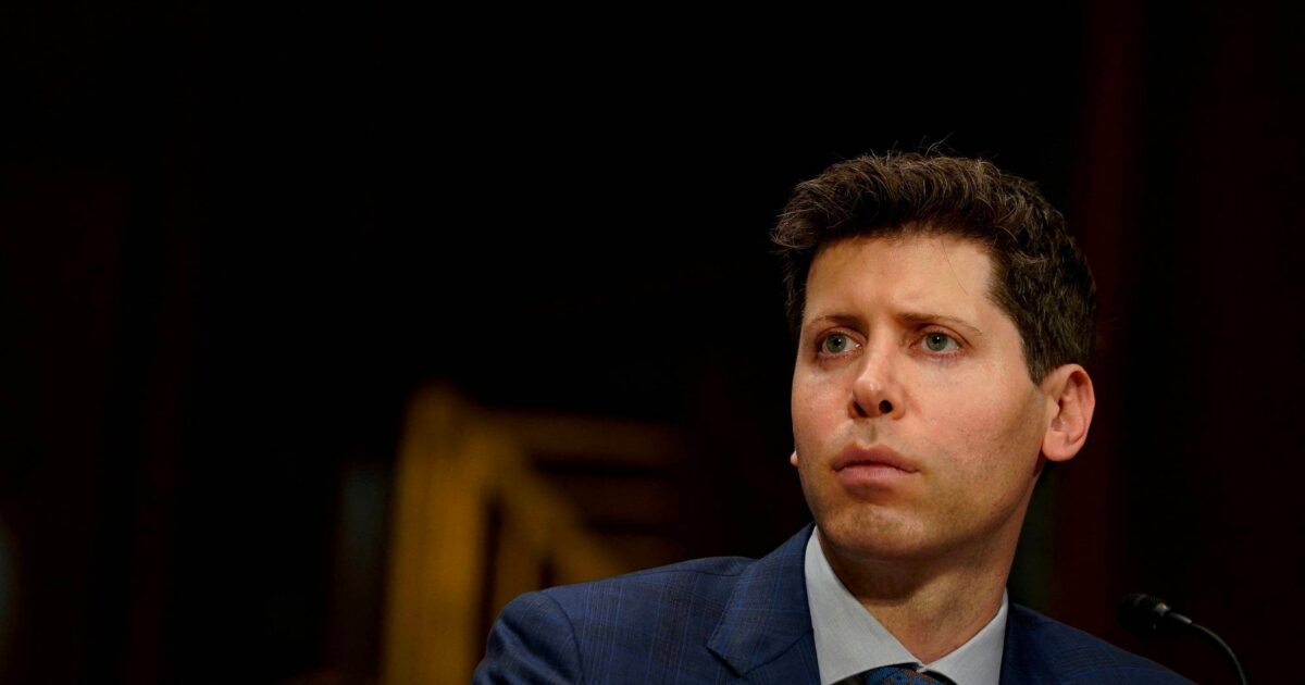 Sam Altman, CEO da OpenAI e fundador da Worldcoin. Imagem: Shutterstock