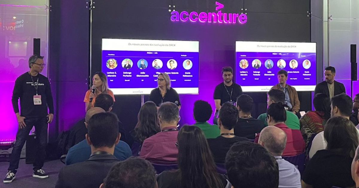 Executivos discutem sobre o futuro do Drex Imagem: Laura Martins