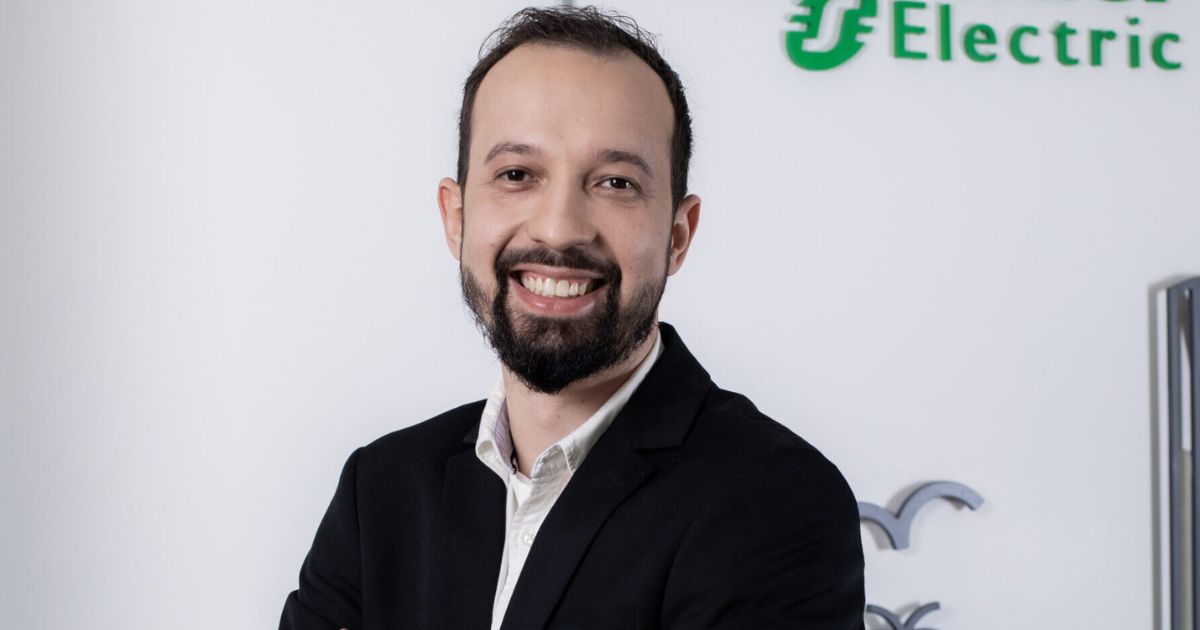 Davi Lopes, Schneider Electric