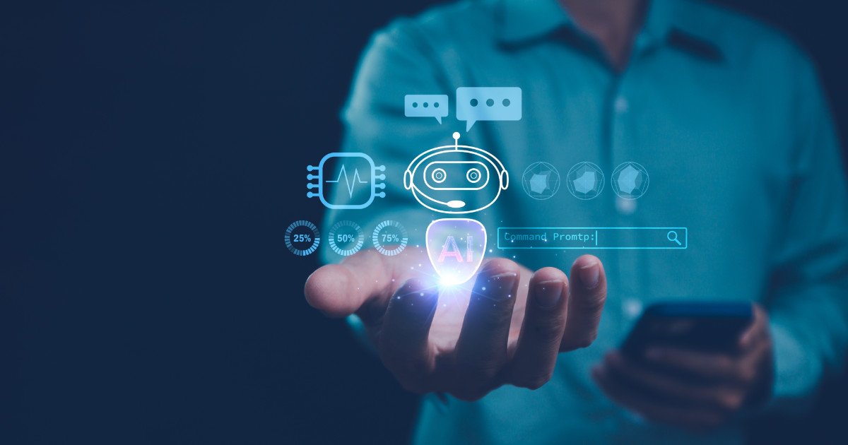 Imagem conceitual de inteligência artificial mostrando uma mão humana segurando hologramas digitais que representam um robô com ícone de IA, gráficos de progresso e uma barra de comando. Ao fundo, uma pessoa desfocada segura um celular, simbolizando a integração da IA na tecnologia móvel e nas interações digitais, agentes de ia, agente