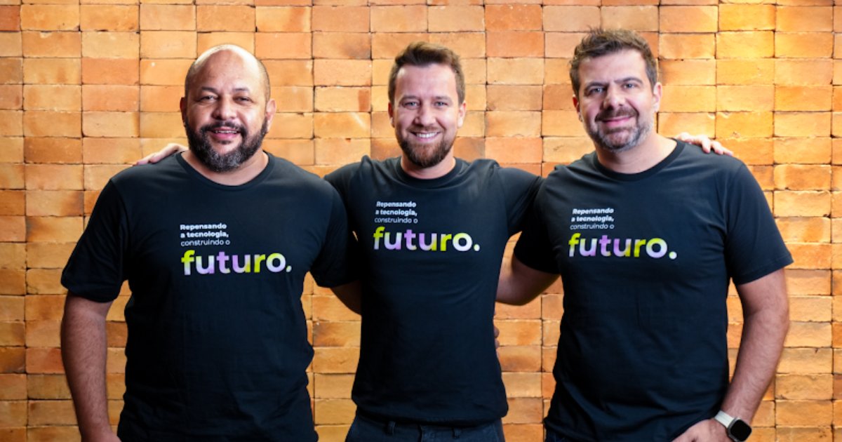 Da esquerda para a direita: Ricardo Ferreira, CEO da Rethink; Leonardo Barros, CEO da Framework; e André Dib, VP de estratégia da Framework.