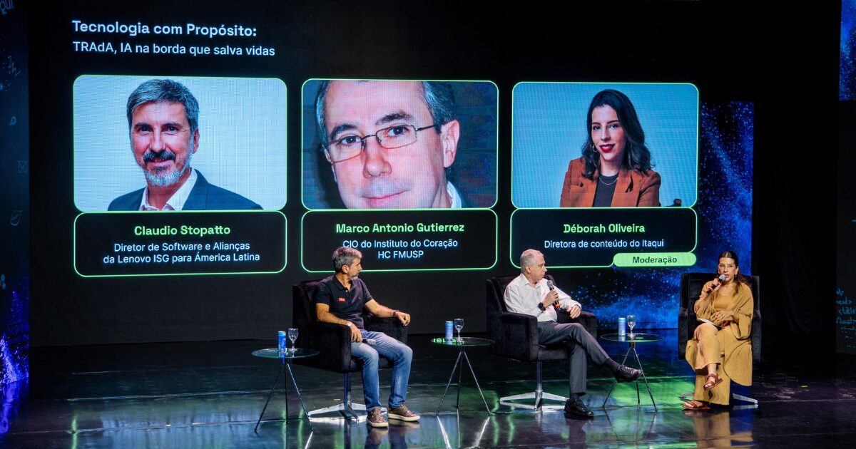 Cláudio Stopatto, diretor de Software e Alianças da Lenovo ISG para América Latina, e por Marco Antonio Gutierrez, CIO do Incor