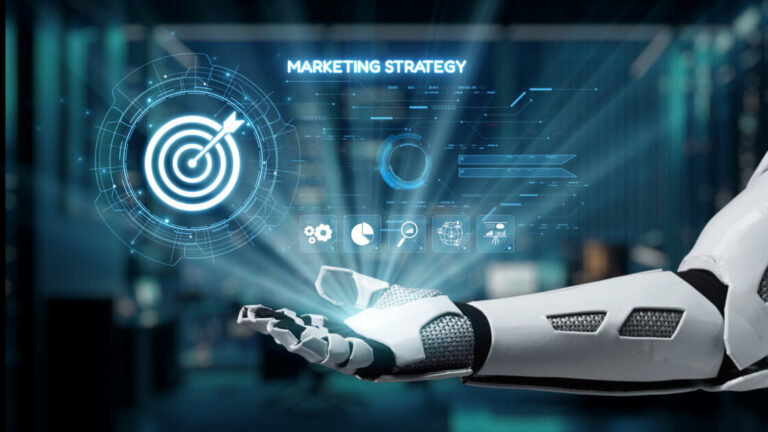 A futuristic robot hand holds the glowing elements of a marketing strategy, emphasizing the synergy between technology and business in a contemporary workspace. Auvana. IA. Foto: Getty Images