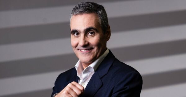 Mapfre expande uso de IA no WhatsApp para serviços de assistência